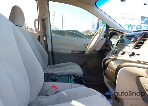 2011 Toyota Sienna Le V6 from USA, damaged, VIN 5TDKK3DC7BS024031